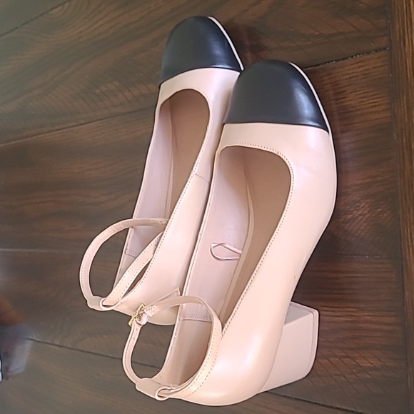 TORRID Block Heel Shoe Size 9.5 WW Extra Wide Ankle Strap Black Tan Coquette - Picture 1 of 11